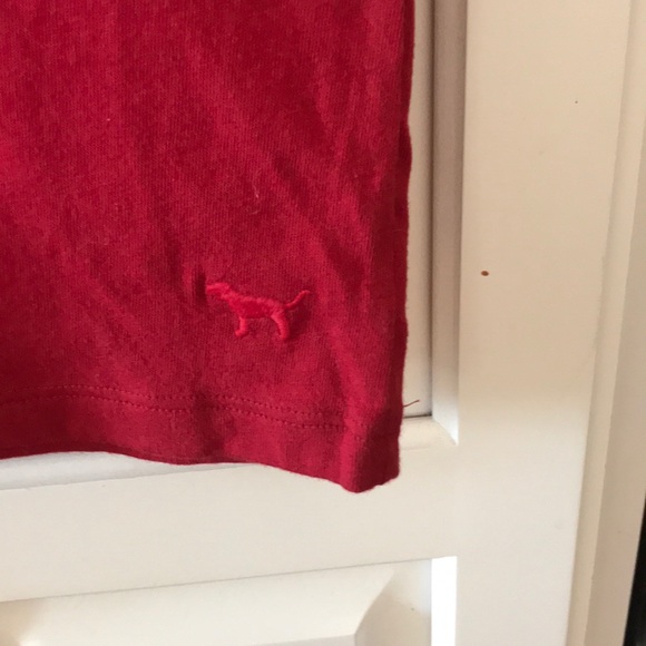 PINK v-neck red T-shirt - Picture 3 of 4